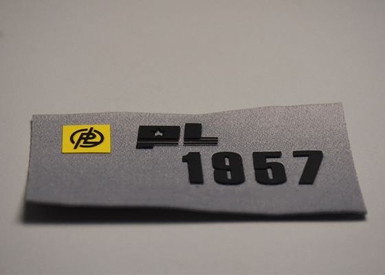 Renewable Woven Label Printed Patches With Raised Silicone Logo For Clothing