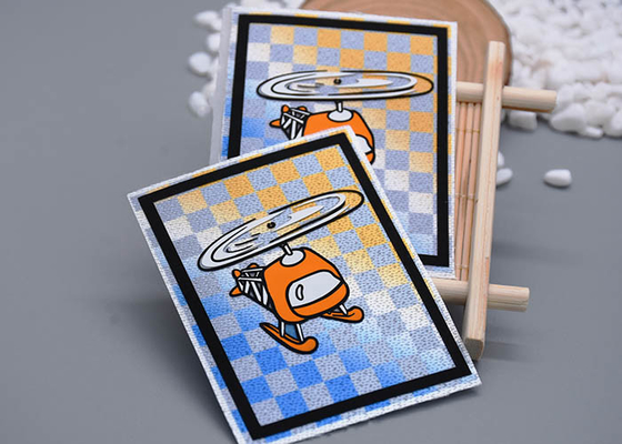Horizontal Woven Fabric Screen Printed Patches With Eco Friendly Silicone Logo