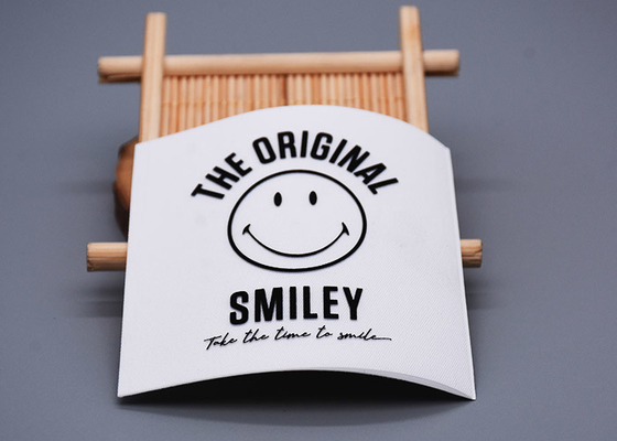 White Twill Custom Woven Label Printed Silicone Logo For Clothing